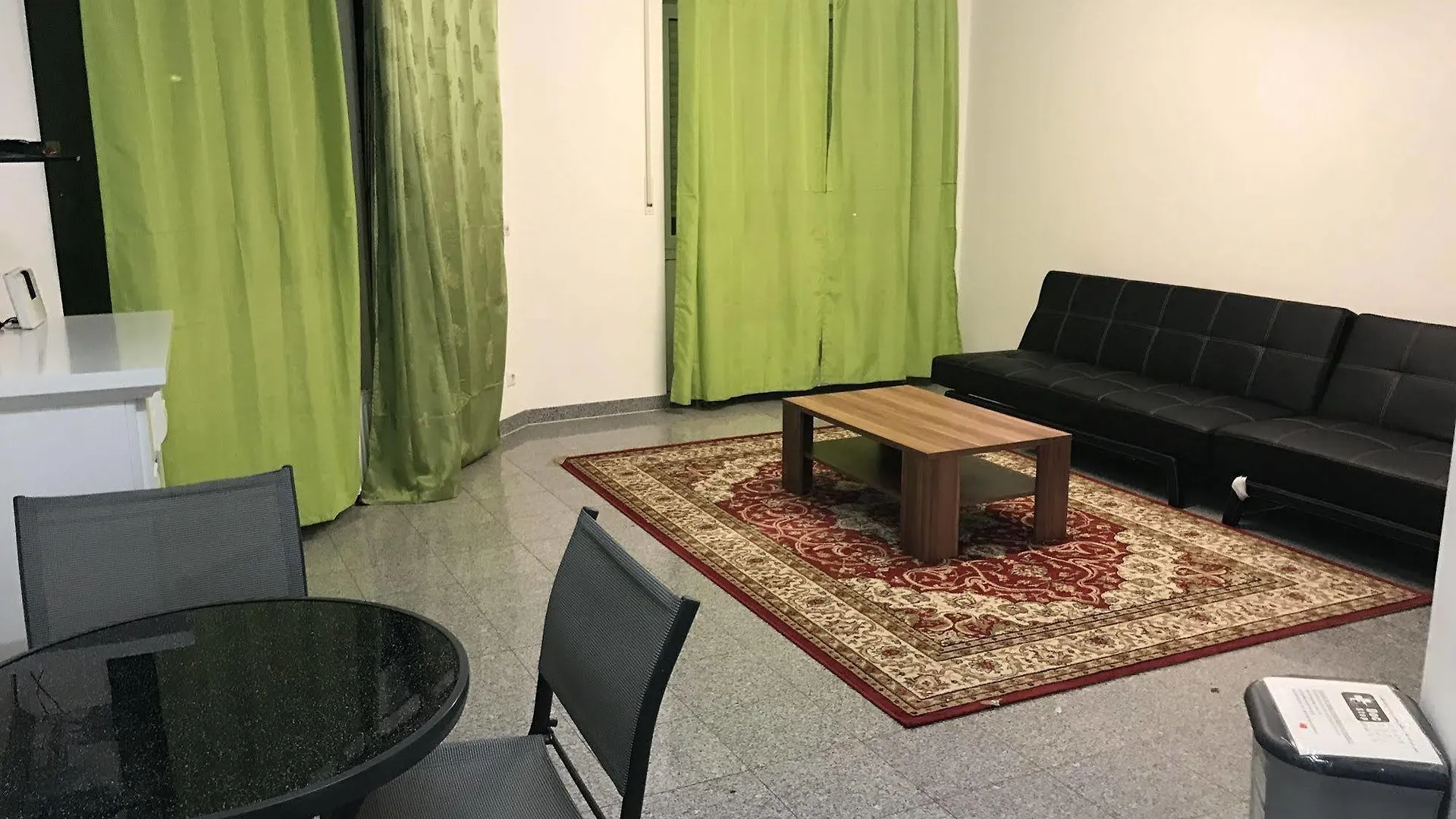 アパート ミュンヘンKn Kahtan Boarding Houseアパートメント