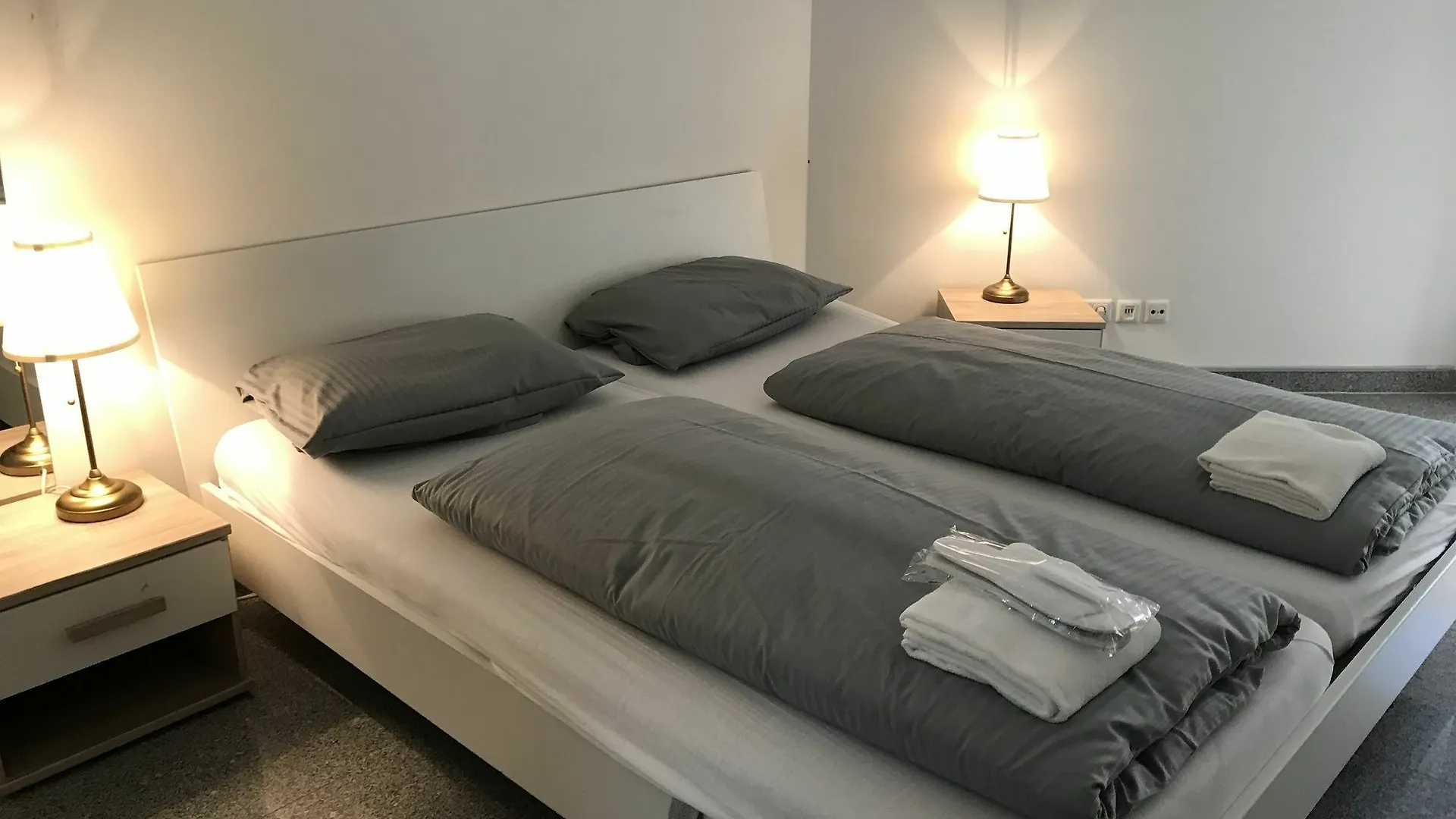 Ferienwohnung Kn Kahtan Boarding House München Apartment