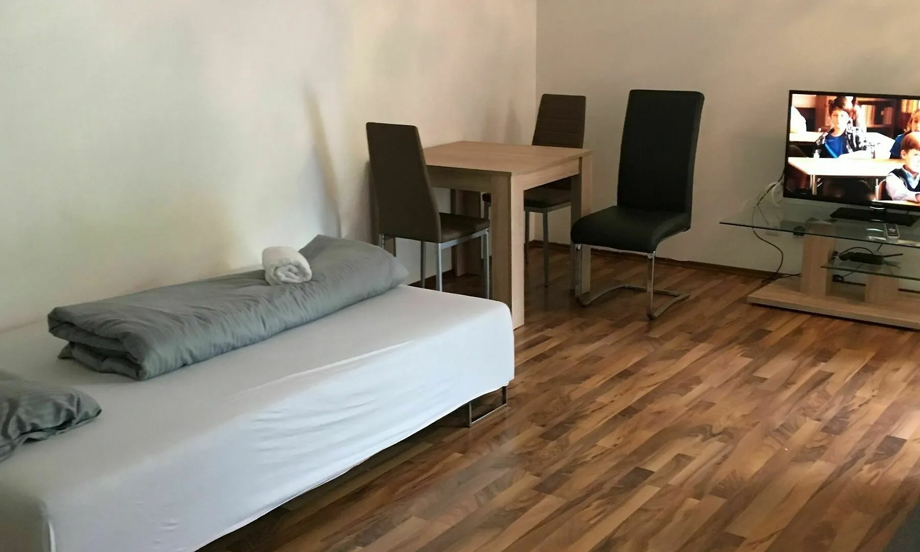 Ferienwohnung Kn Kahtan Boarding House München 0*,